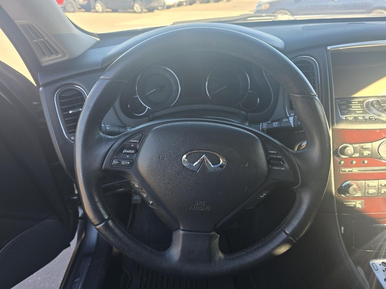 Infiniti QX50 Journey AWD 2014