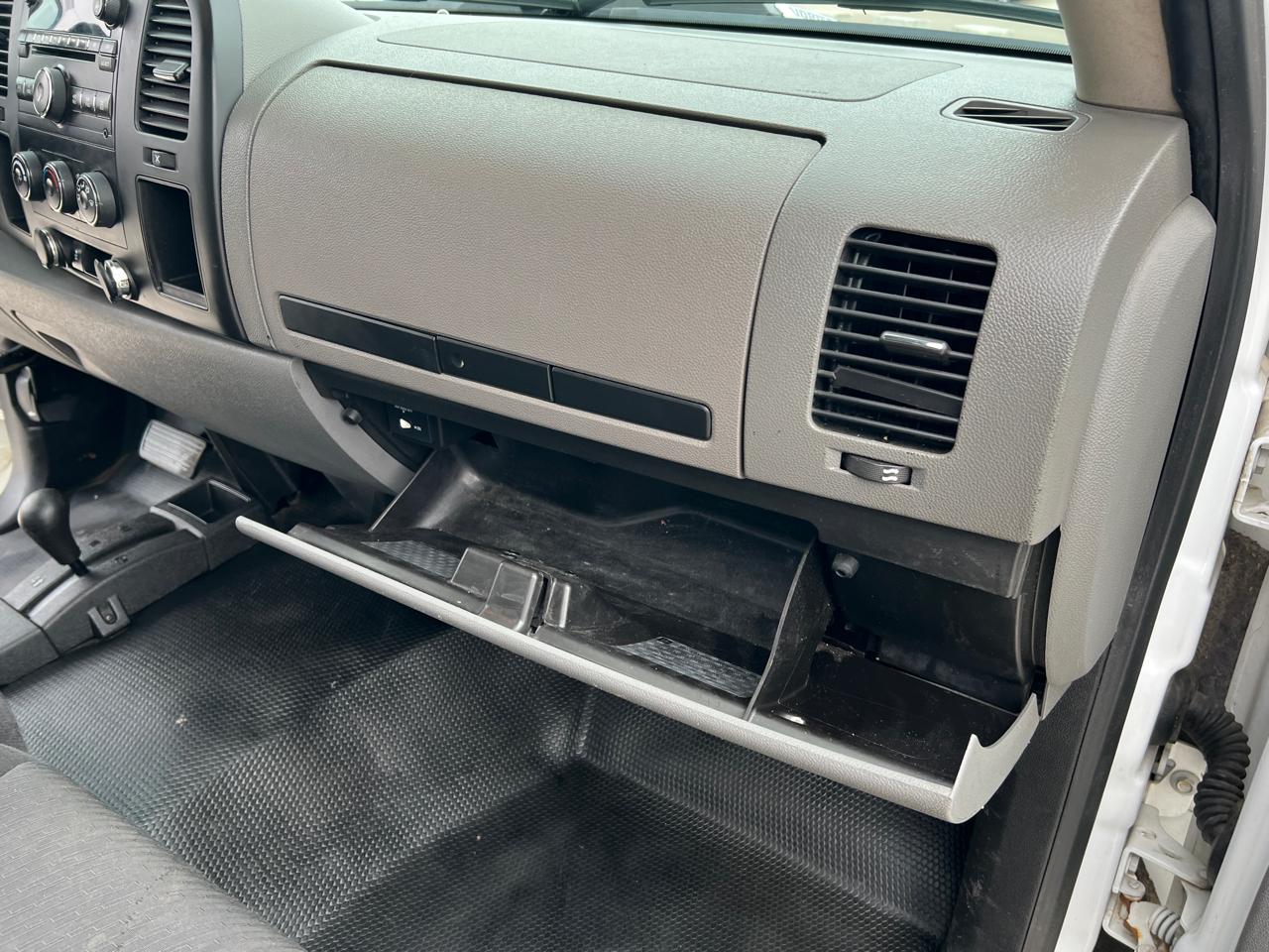 GMC Sierra 2500HD Work Truck Long Box 4WD 2014