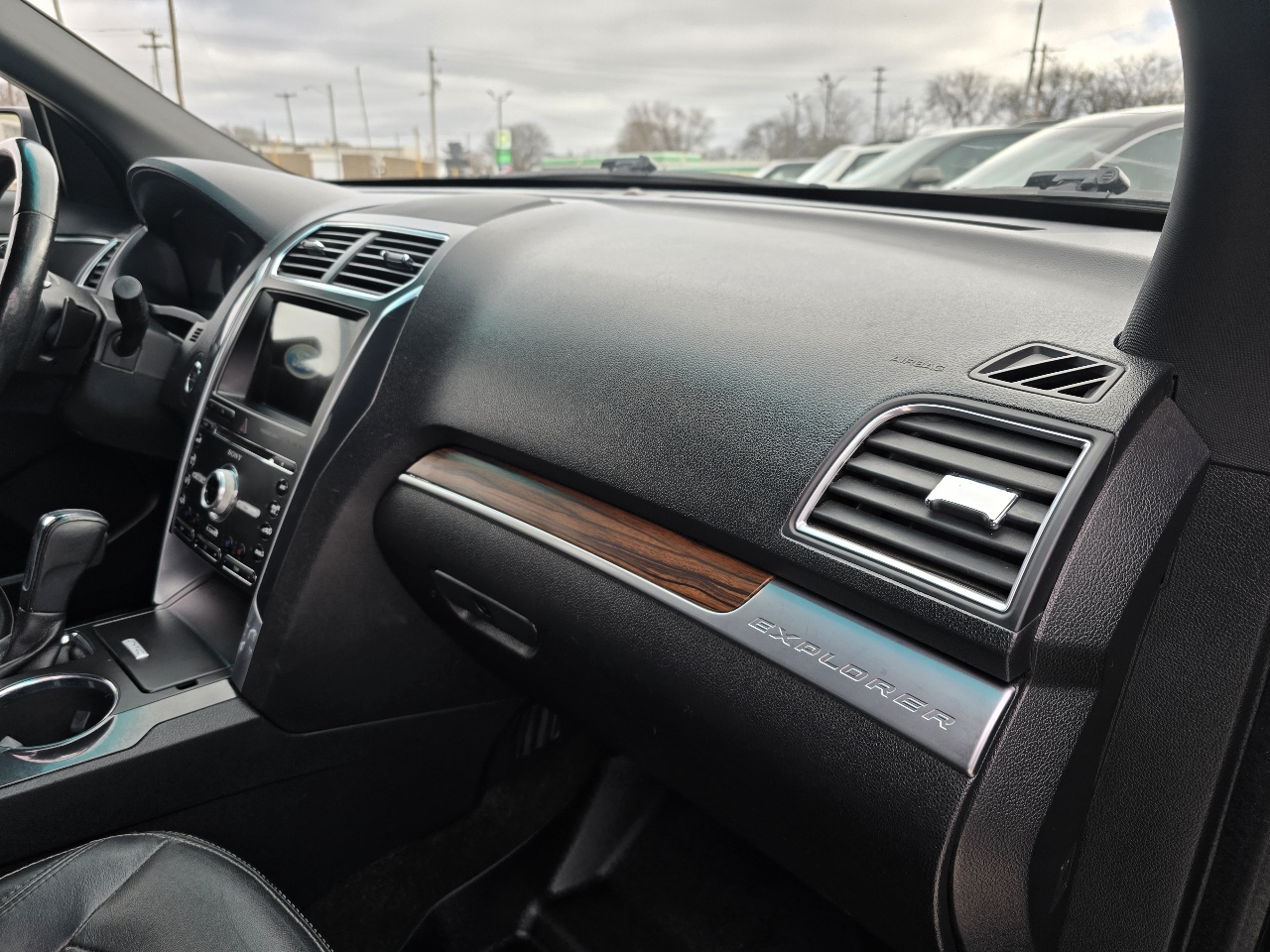 Ford Explorer Limited 4WD 2017