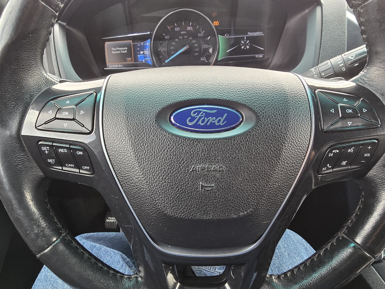 Ford Explorer Limited 4WD 2017