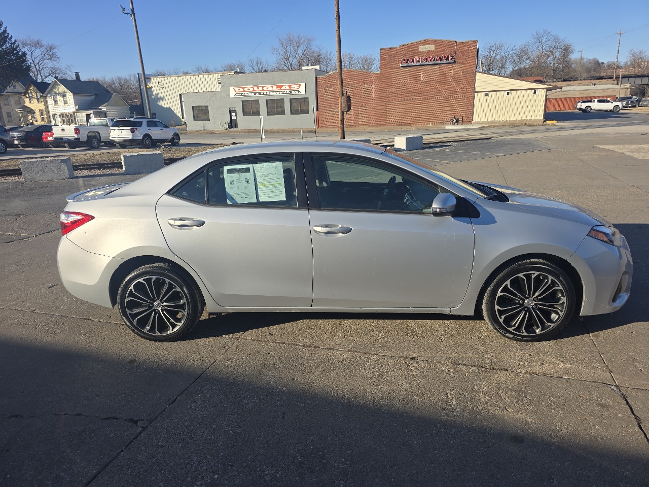 Toyota Corolla S Plus CVT 2015
