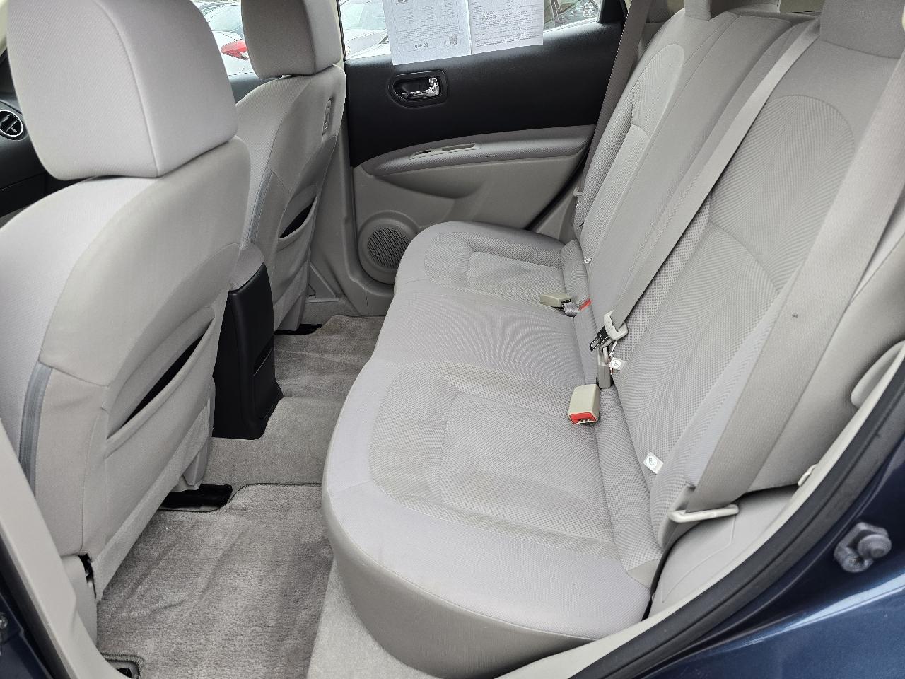 Nissan Rogue SV AWD 2013