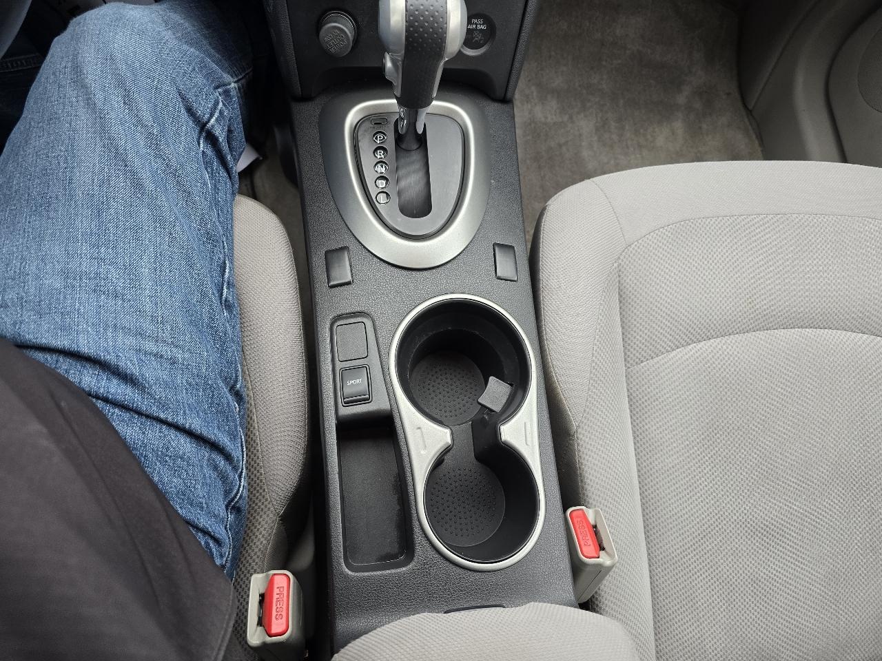 Nissan Rogue SV AWD 2013