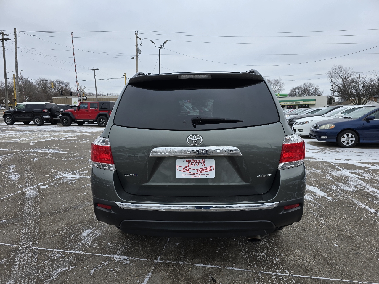 Toyota Highlander Base 4WD 2013