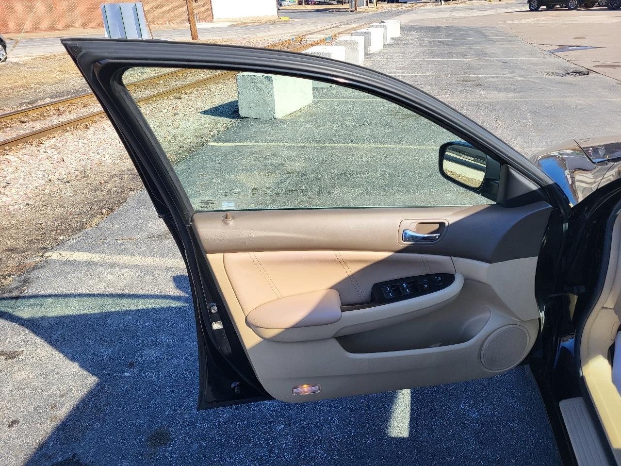 Honda Accord LX SE Sedan AT 2007