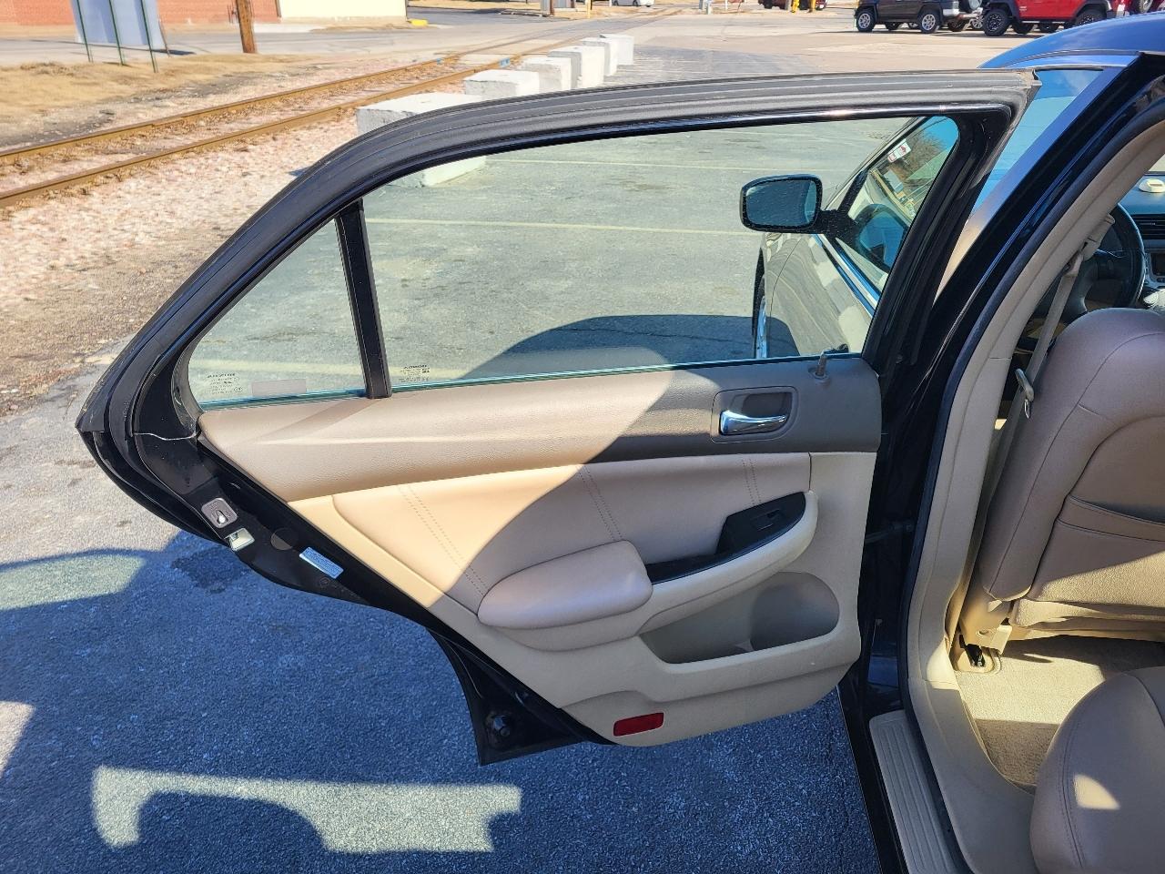 Honda Accord LX SE Sedan AT 2007