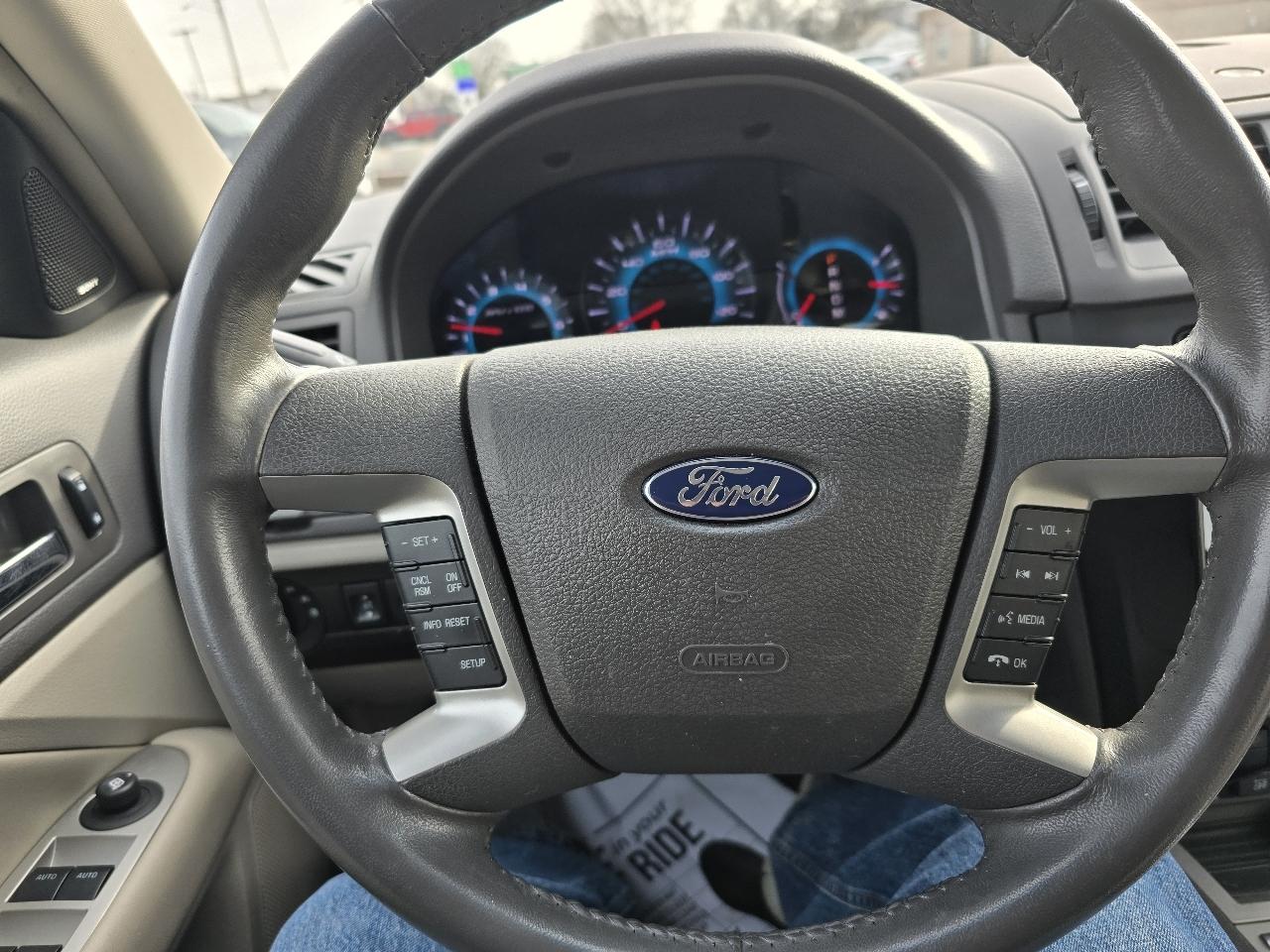 Ford Fusion SEL 2012