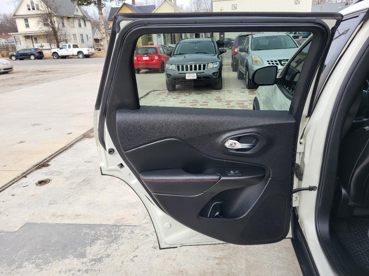 Jeep Cherokee Trailhawk 4WD 2019