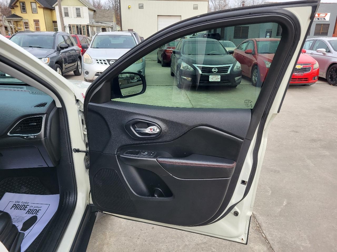 Jeep Cherokee Trailhawk 4WD 2019