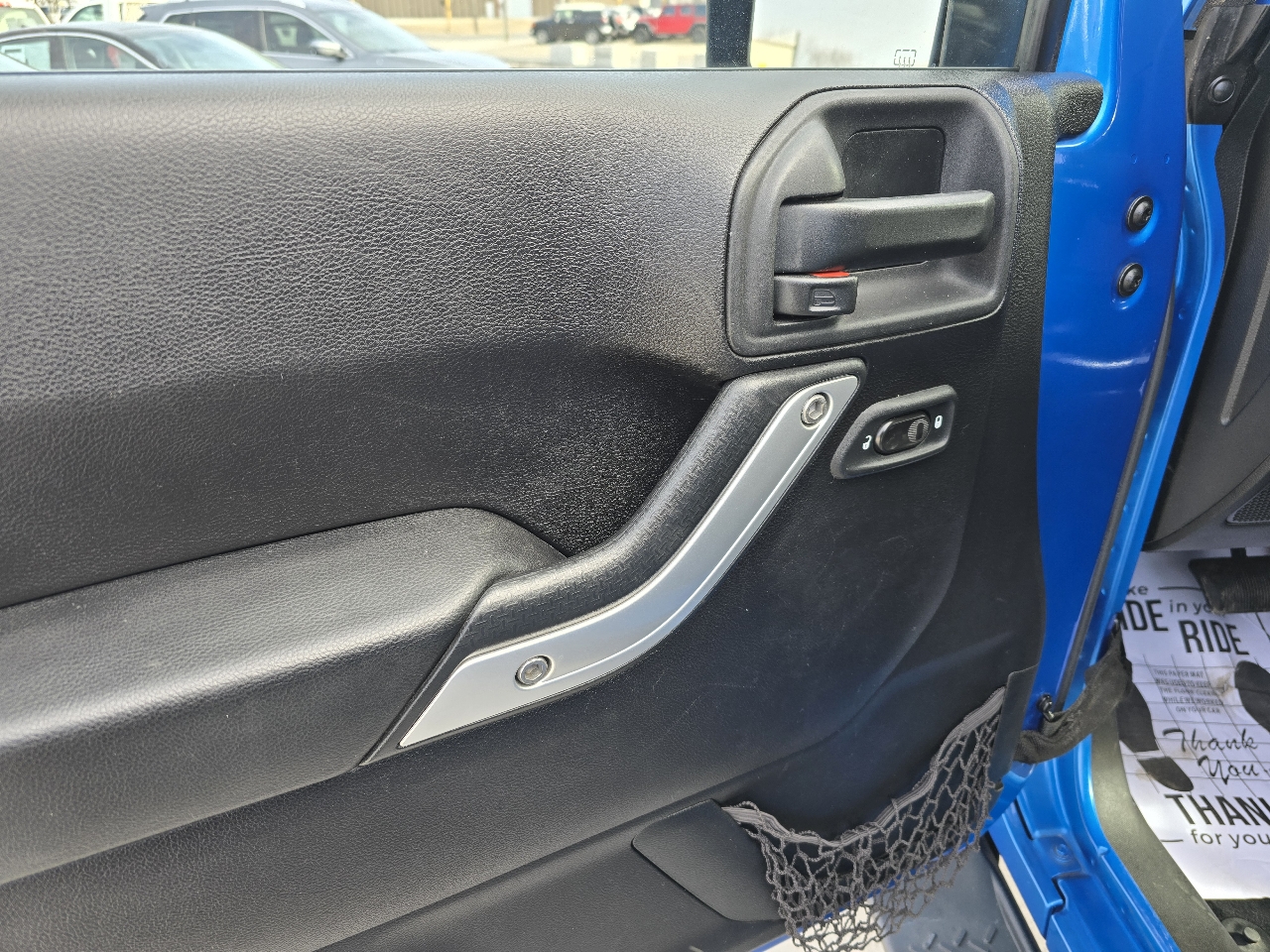 Jeep Wrangler Unlimited Sahara 4WD 2015