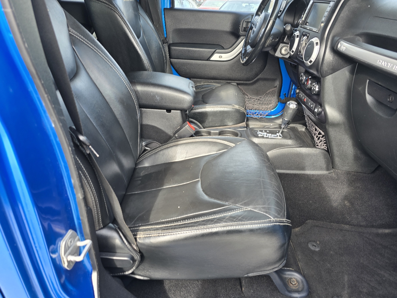 Jeep Wrangler Unlimited Sahara 4WD 2015