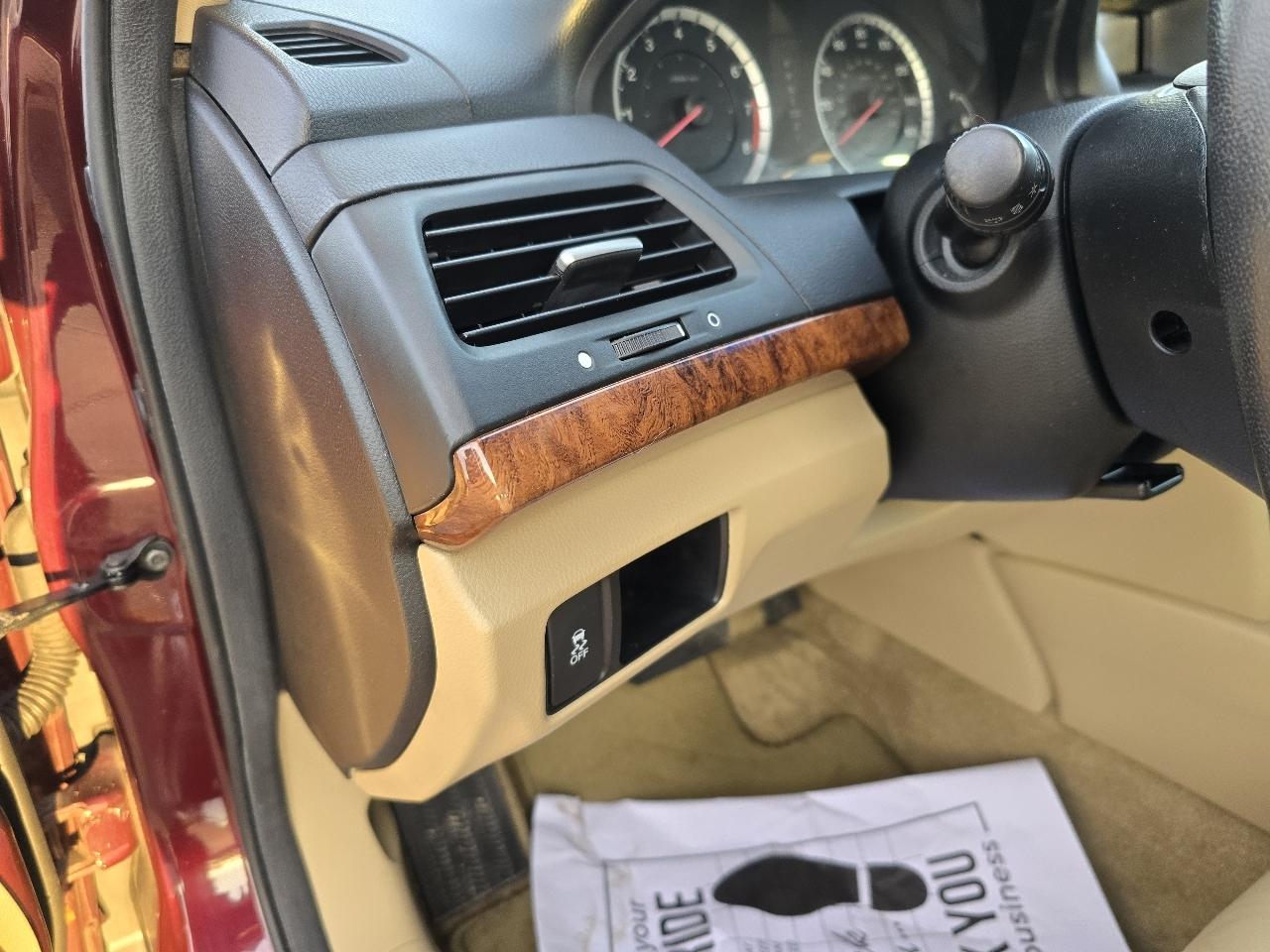 Honda Accord EX-L V6 Sedan AT 2012