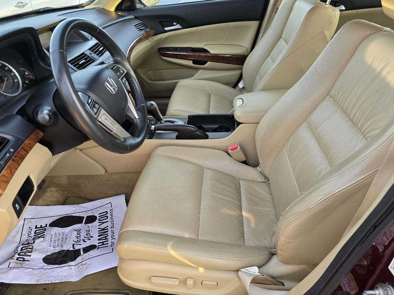 Honda Accord EX-L V6 Sedan AT 2012