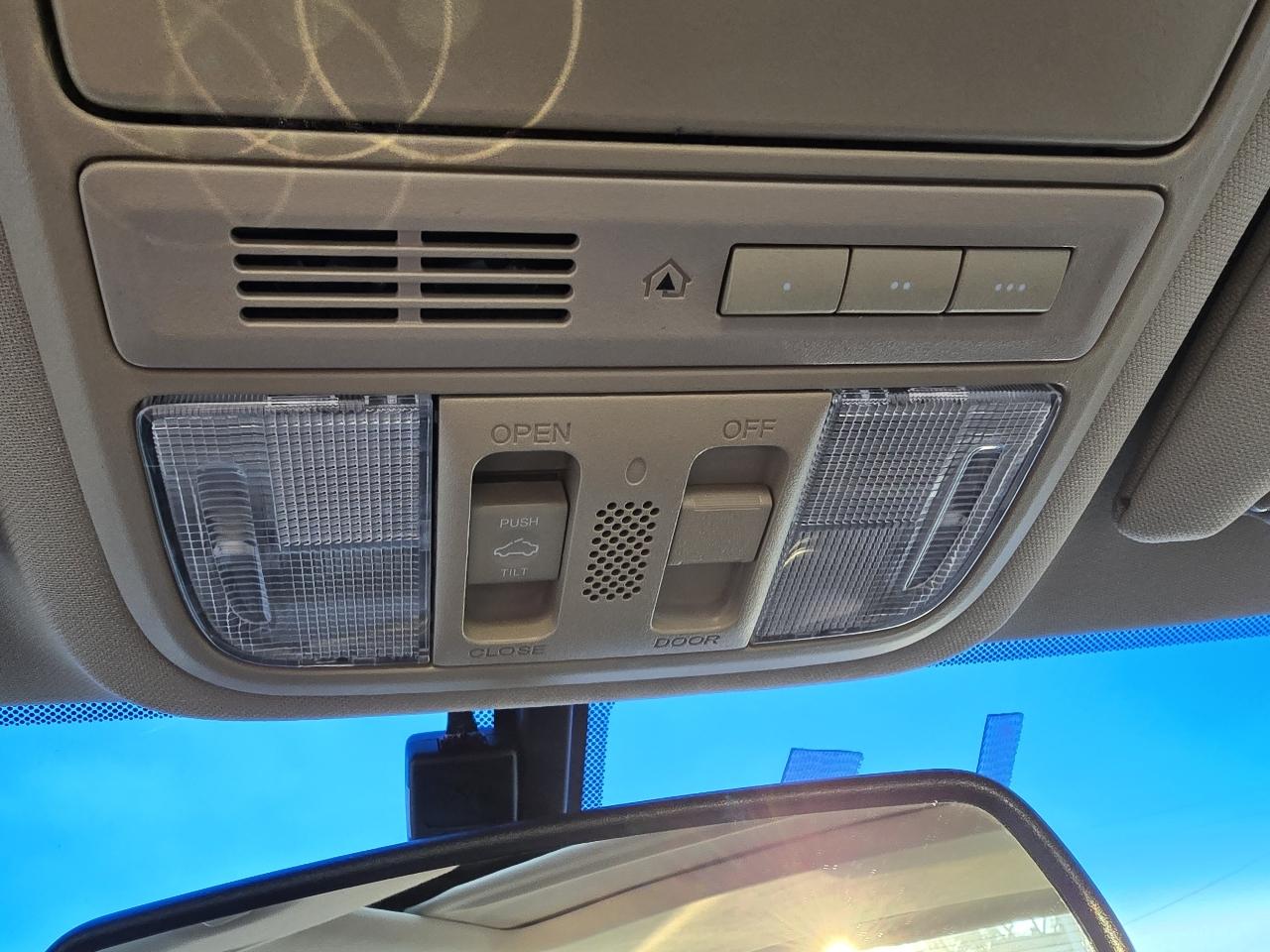 Honda Accord EX-L V6 Sedan AT 2012