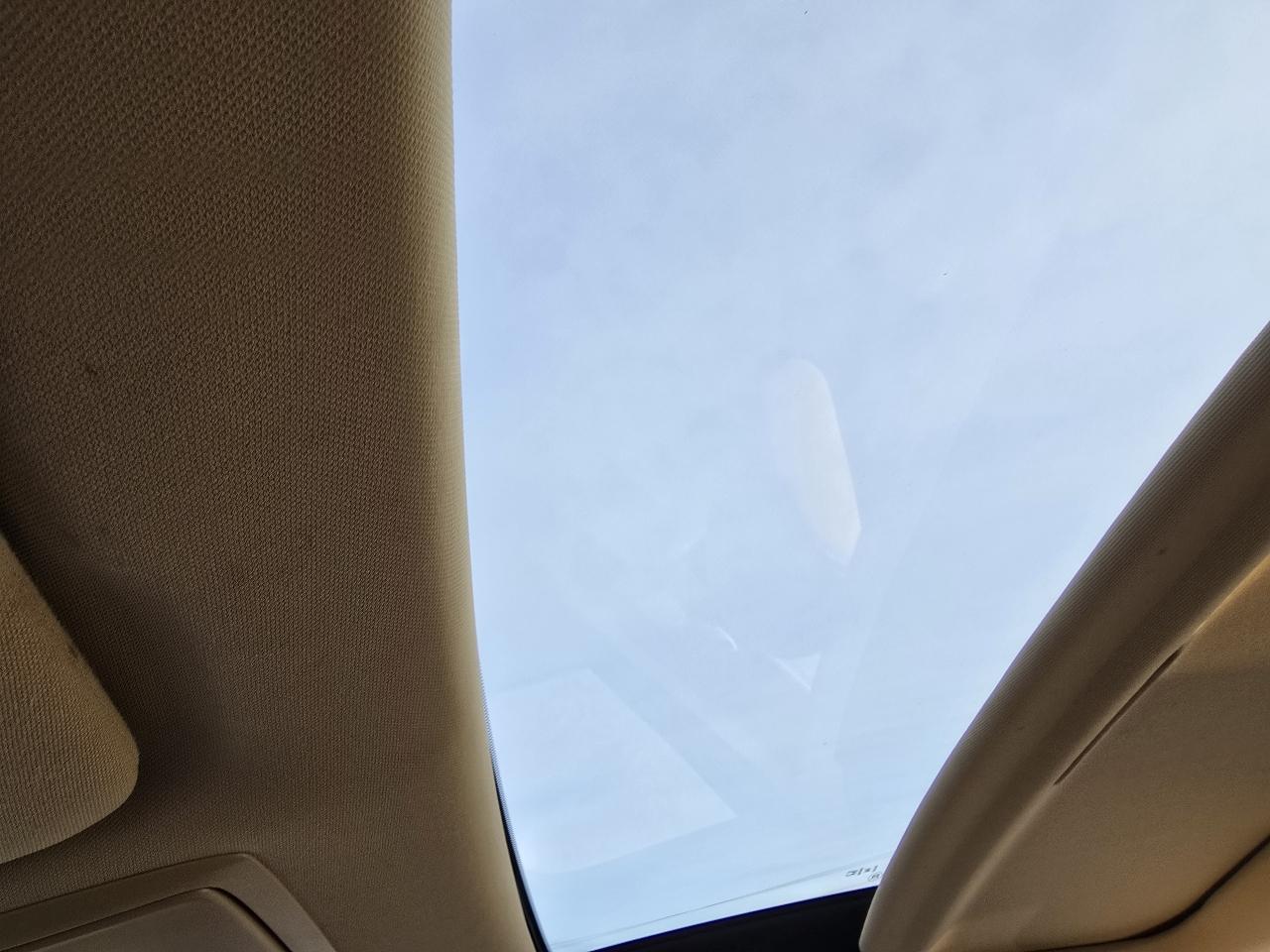 Honda Accord EX-L V6 Sedan AT 2012