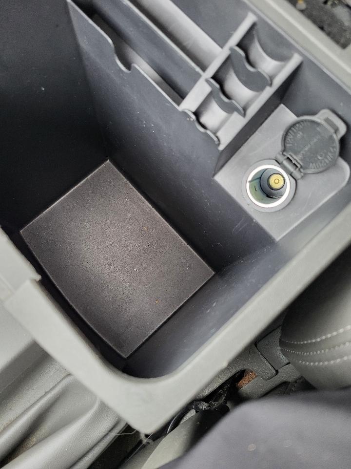 Nissan Frontier SL Crew Cab 4WD 2011