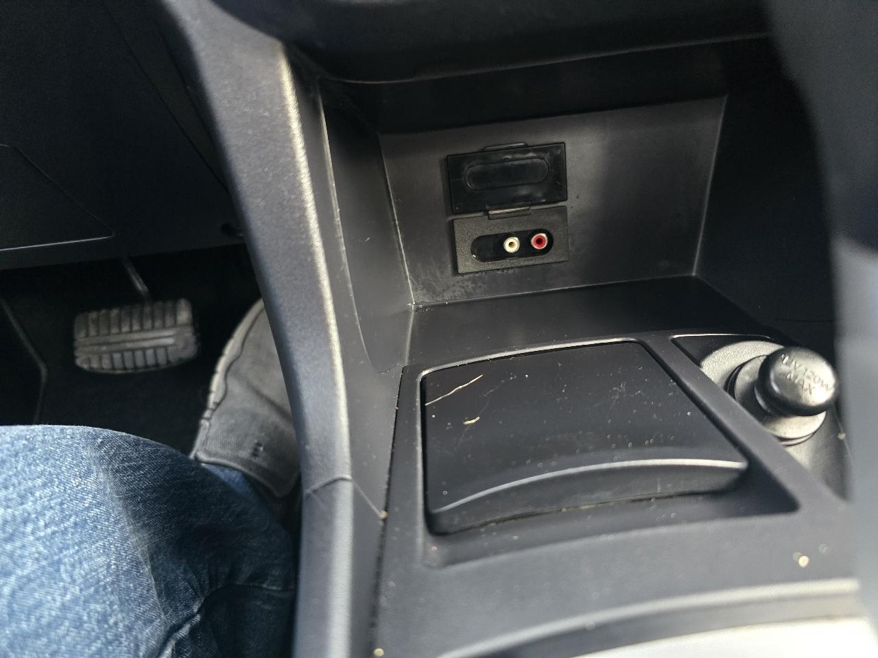 Mitsubishi Lancer ES 2010