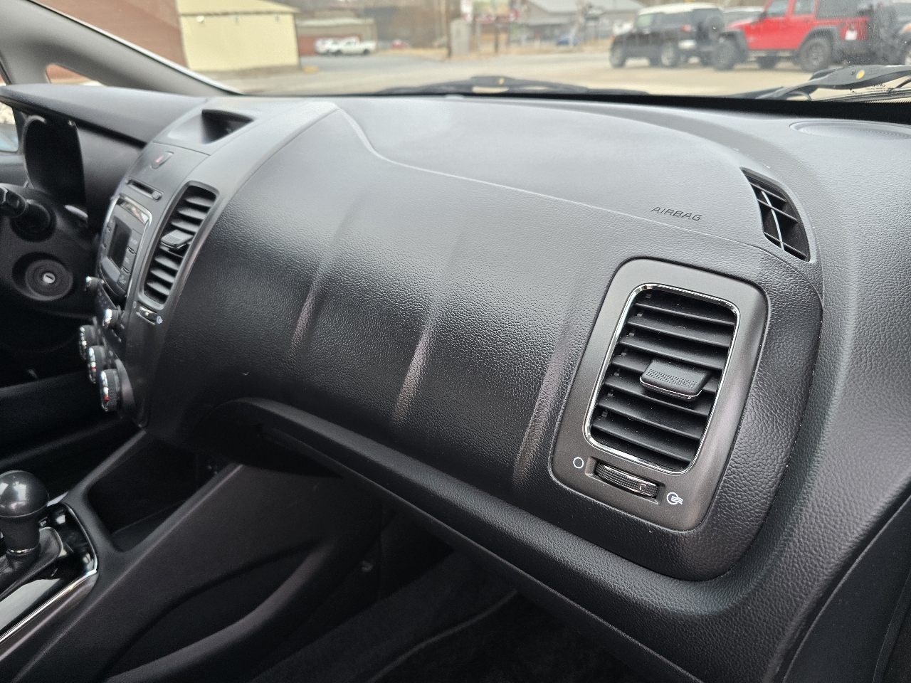 Kia Forte LX 6A 2017