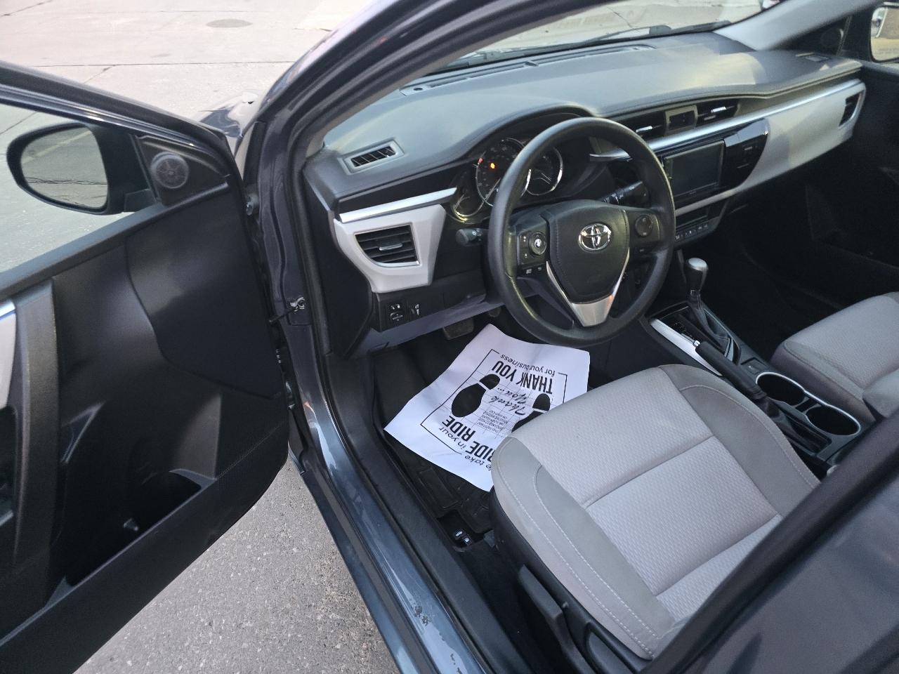 Toyota Corolla LE CVT 2015