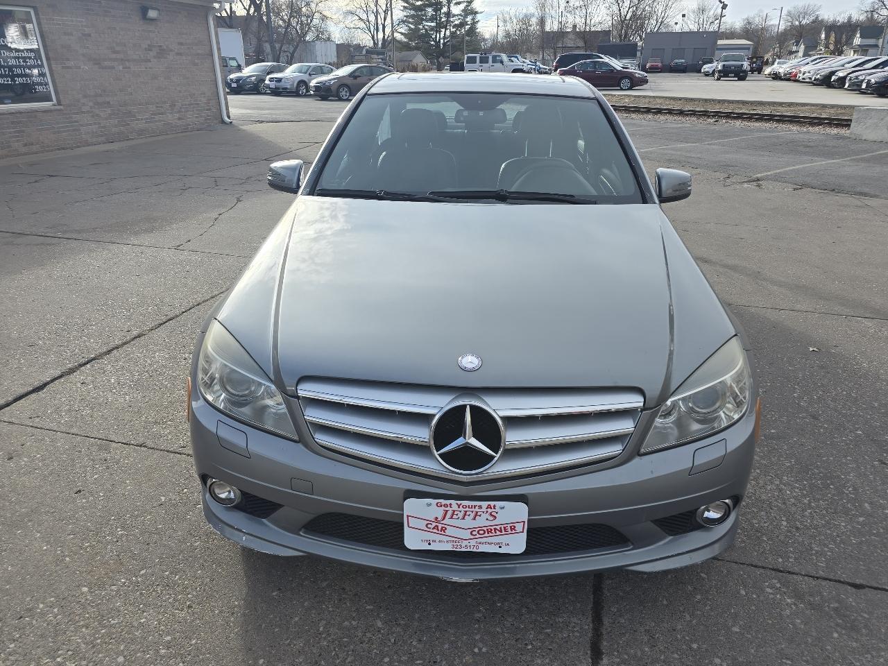 Mercedes-Benz C-Class C300 4MATIC Luxury Sedan 2010