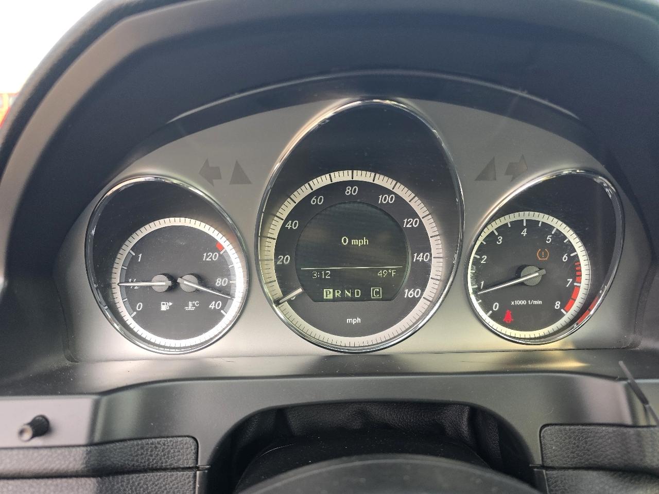 Mercedes-Benz C-Class C300 4MATIC Luxury Sedan 2010