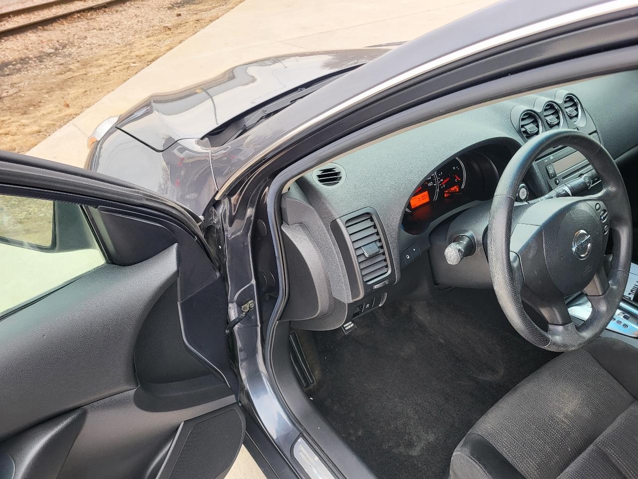 Nissan Altima 2.5 S 2010