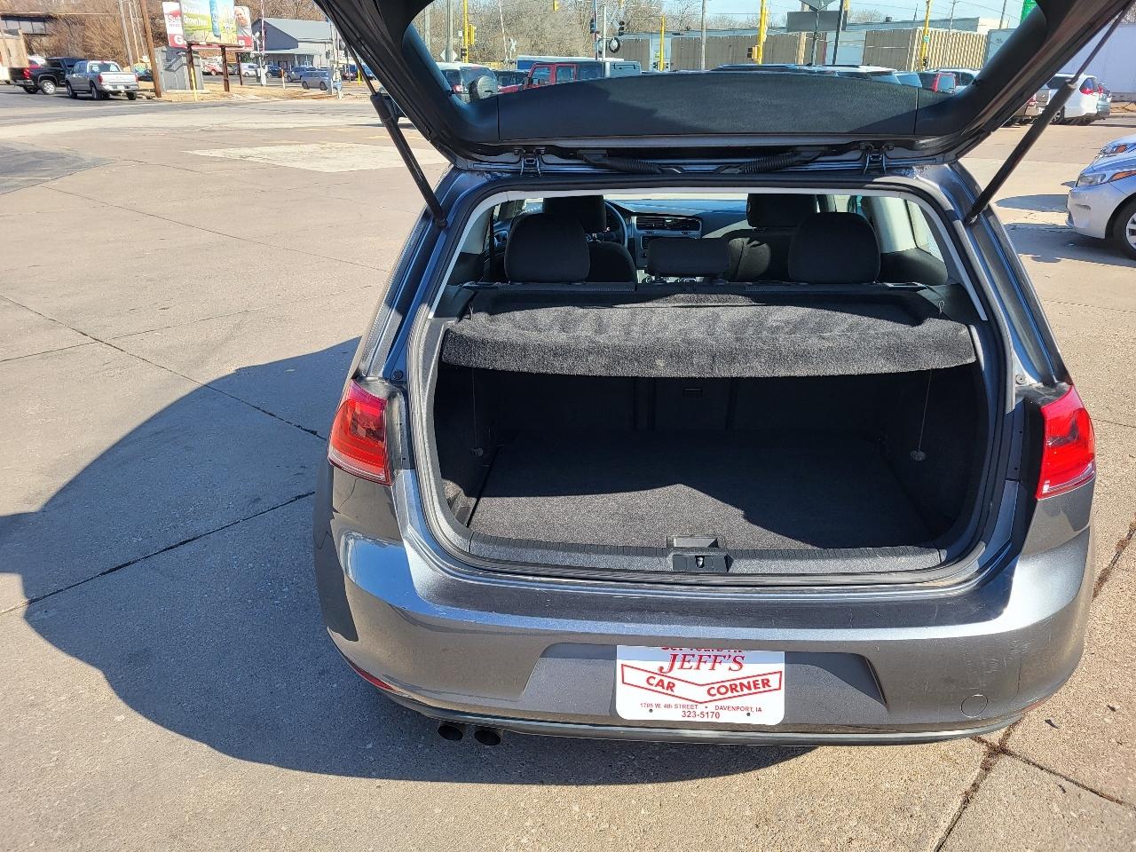 Volkswagen Golf TSI S 5M 2015