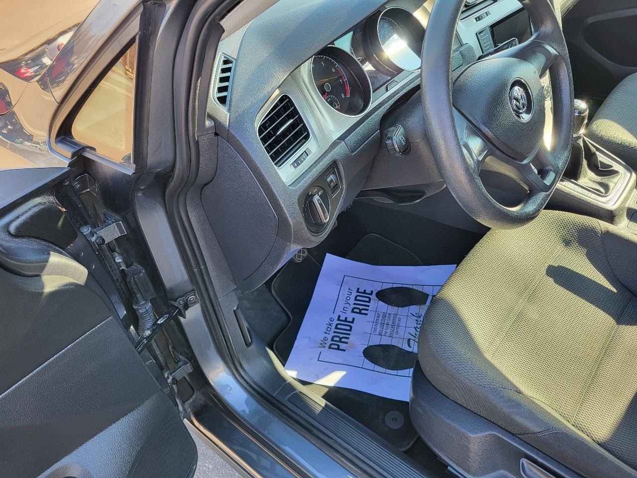 Volkswagen Golf TSI S 5M 2015