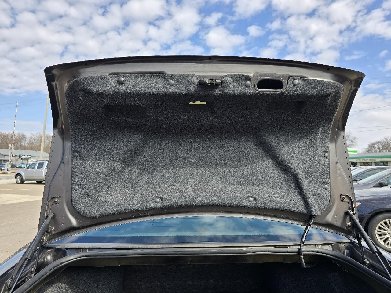 Chevrolet Impala LS 2009