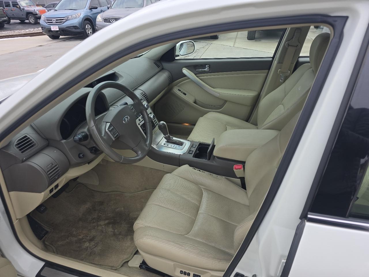 Infiniti G35 Sedan x AWD 2006