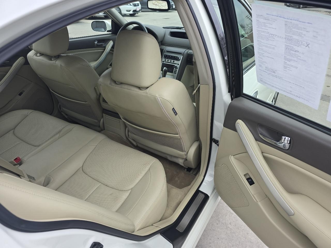 Infiniti G35 Sedan x AWD 2006