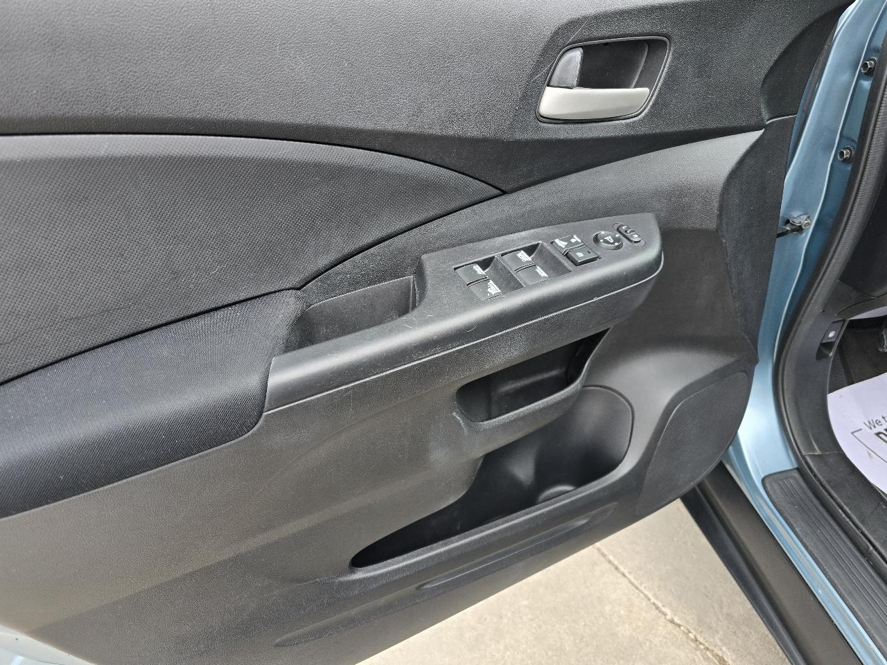 Honda CR-V LX 2WD 5-Speed AT 2014