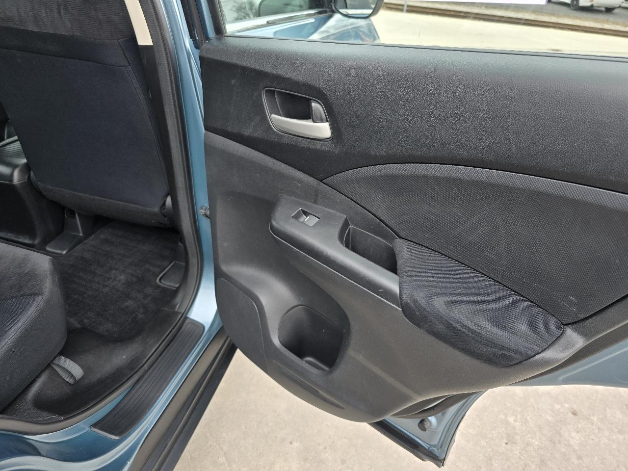 Honda CR-V LX 2WD 5-Speed AT 2014