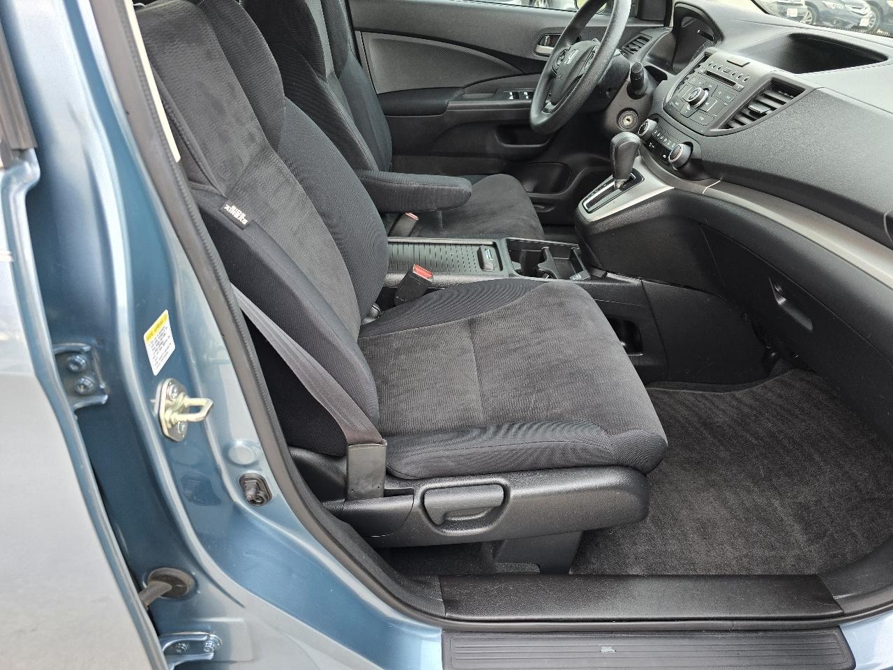 Honda CR-V LX 2WD 5-Speed AT 2014