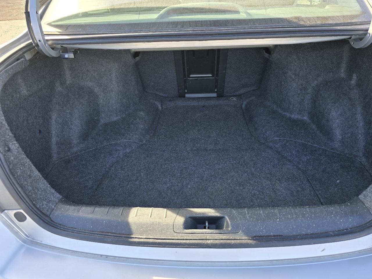 Honda Accord LX sedan AT 2010