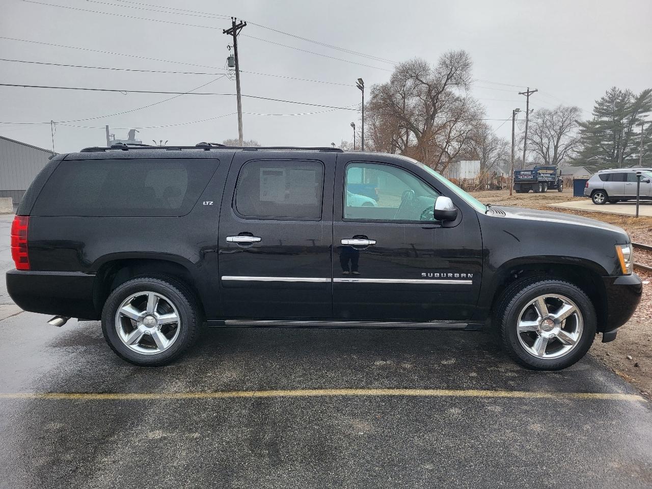 Chevrolet Suburban LTZ 1500 4WD 2014