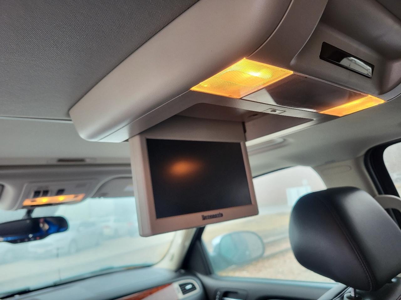 Chevrolet Suburban LTZ 1500 4WD 2014