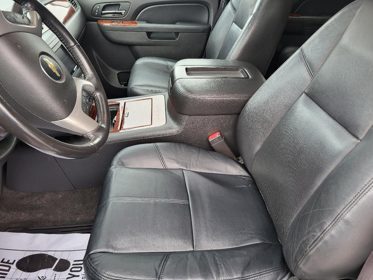 Chevrolet Suburban LTZ 1500 4WD 2014