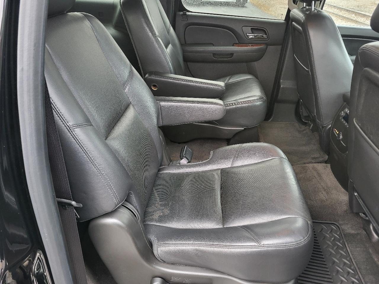 Chevrolet Suburban LTZ 1500 4WD 2014