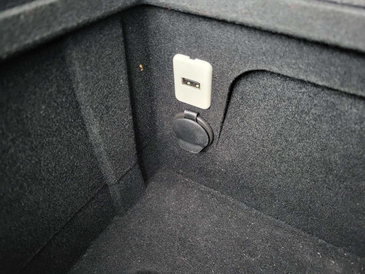 Chevrolet Suburban LTZ 1500 4WD 2014