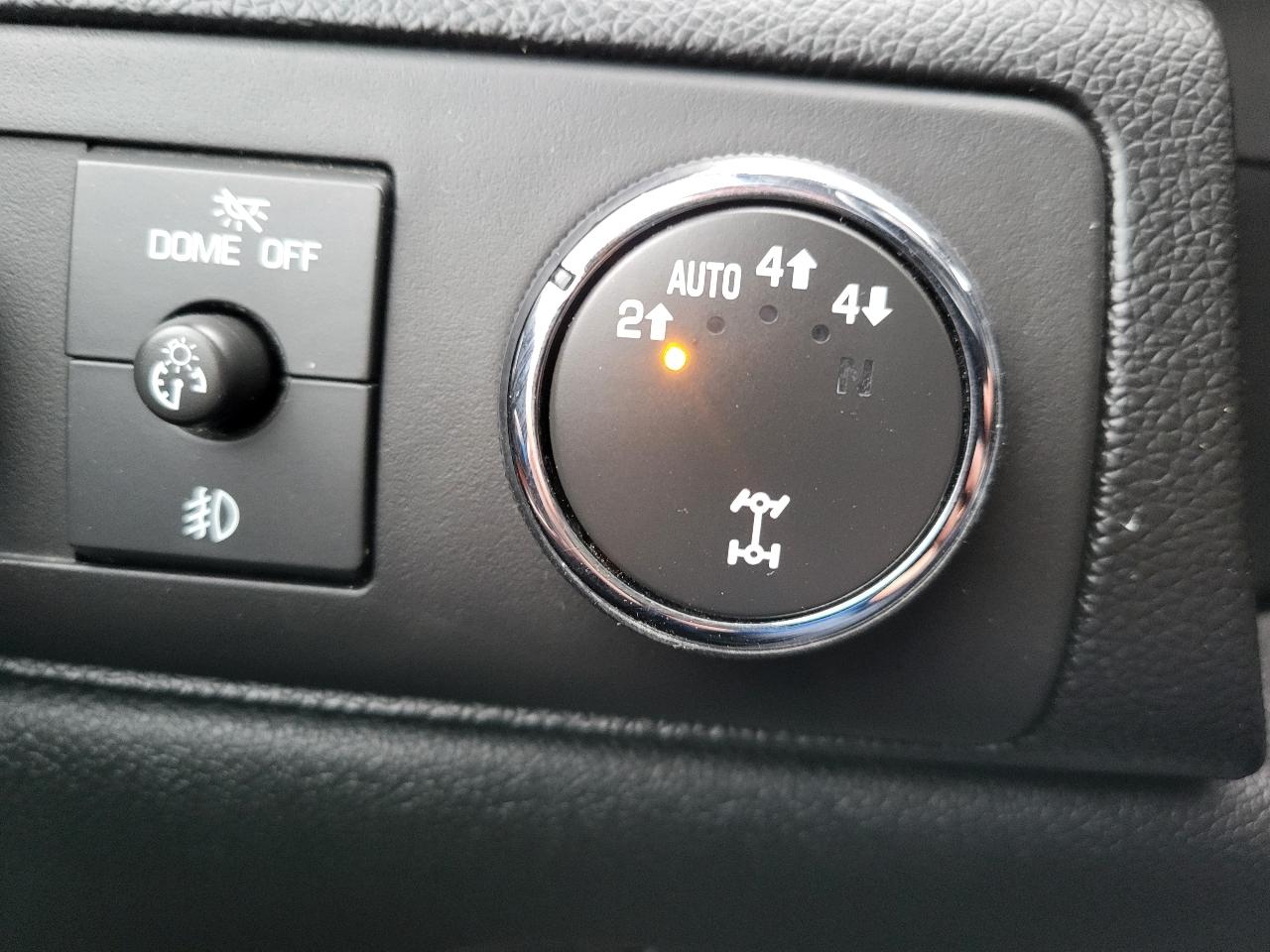 Chevrolet Suburban LTZ 1500 4WD 2014