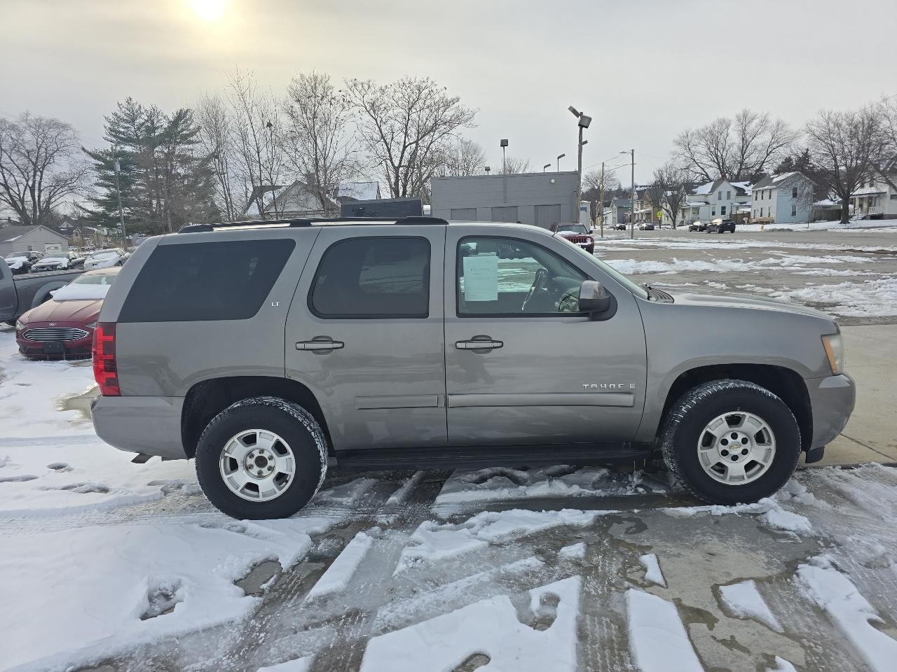 Chevrolet Tahoe LTZ 2WD 2007