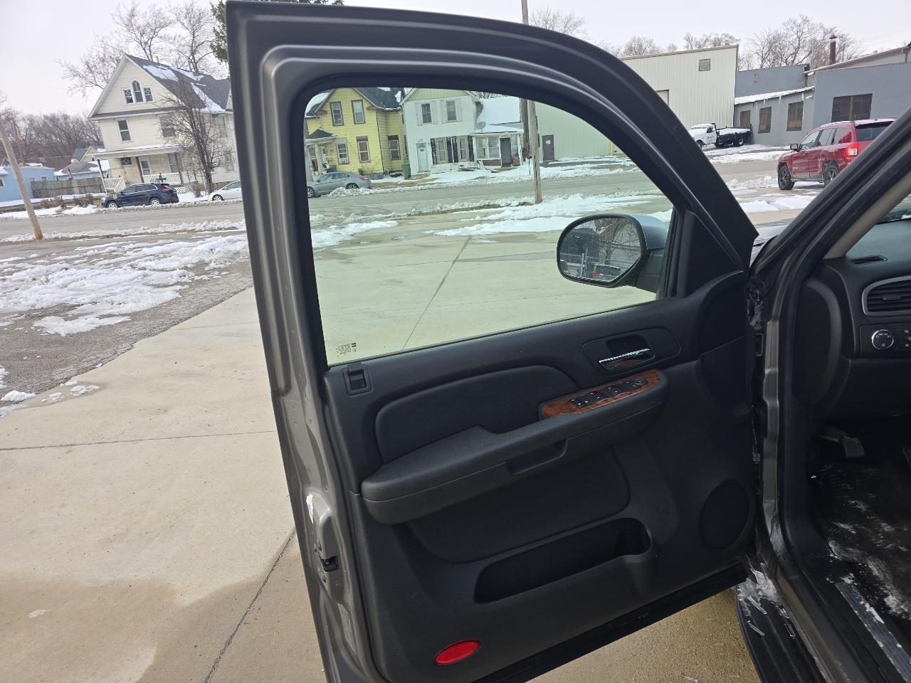 Chevrolet Tahoe LTZ 2WD 2007