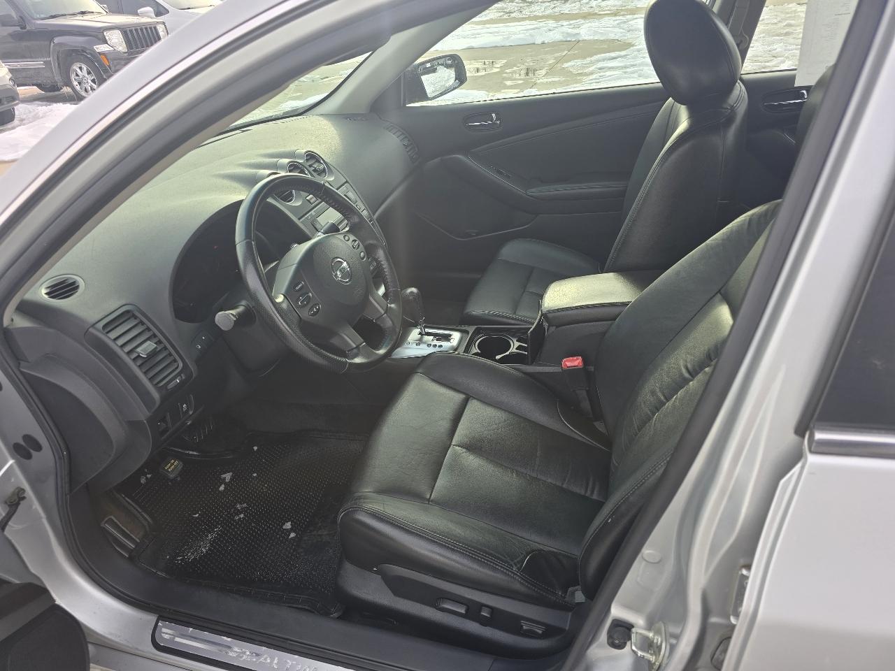 Nissan Altima 2.5 S 2011