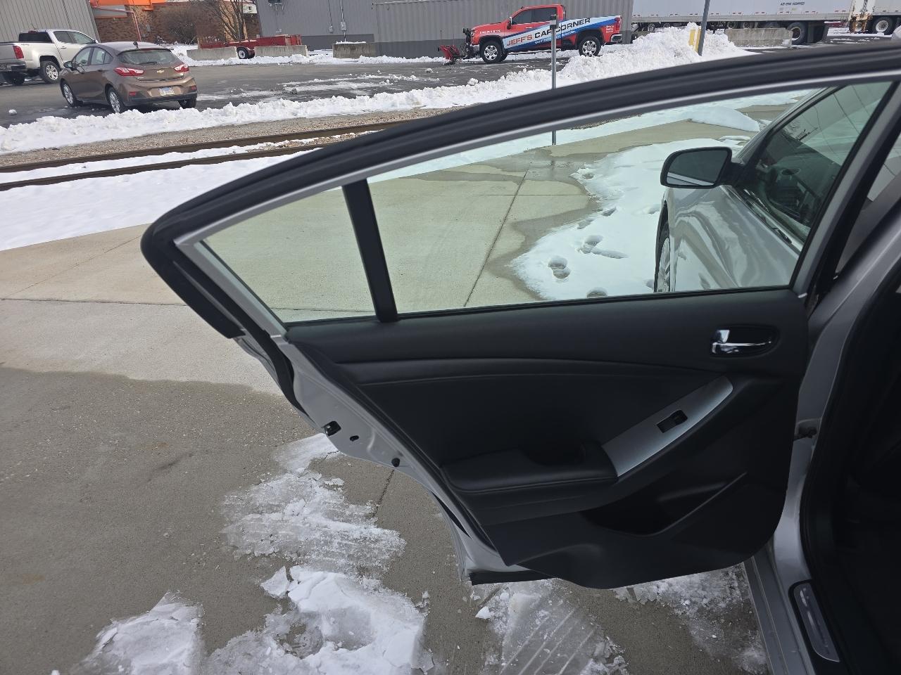 Nissan Altima 2.5 S 2011