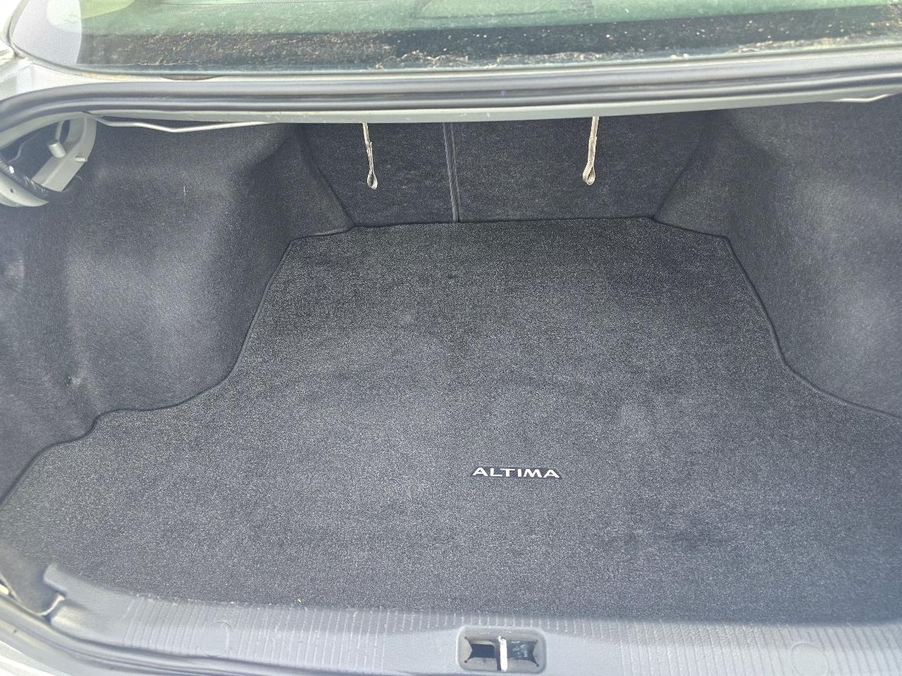 Nissan Altima 2.5 S 2011