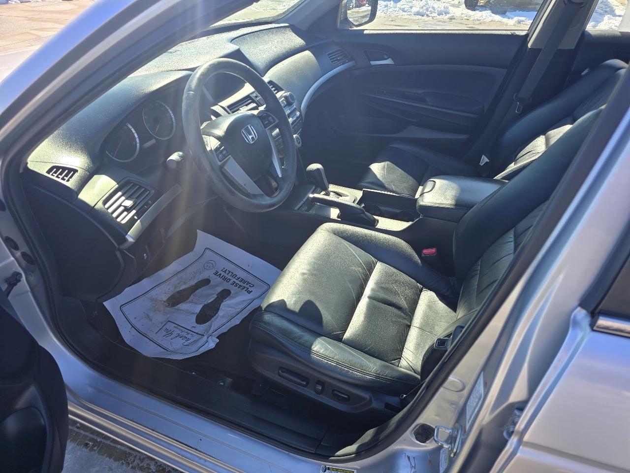 Honda Accord SE Sedan AT 2012