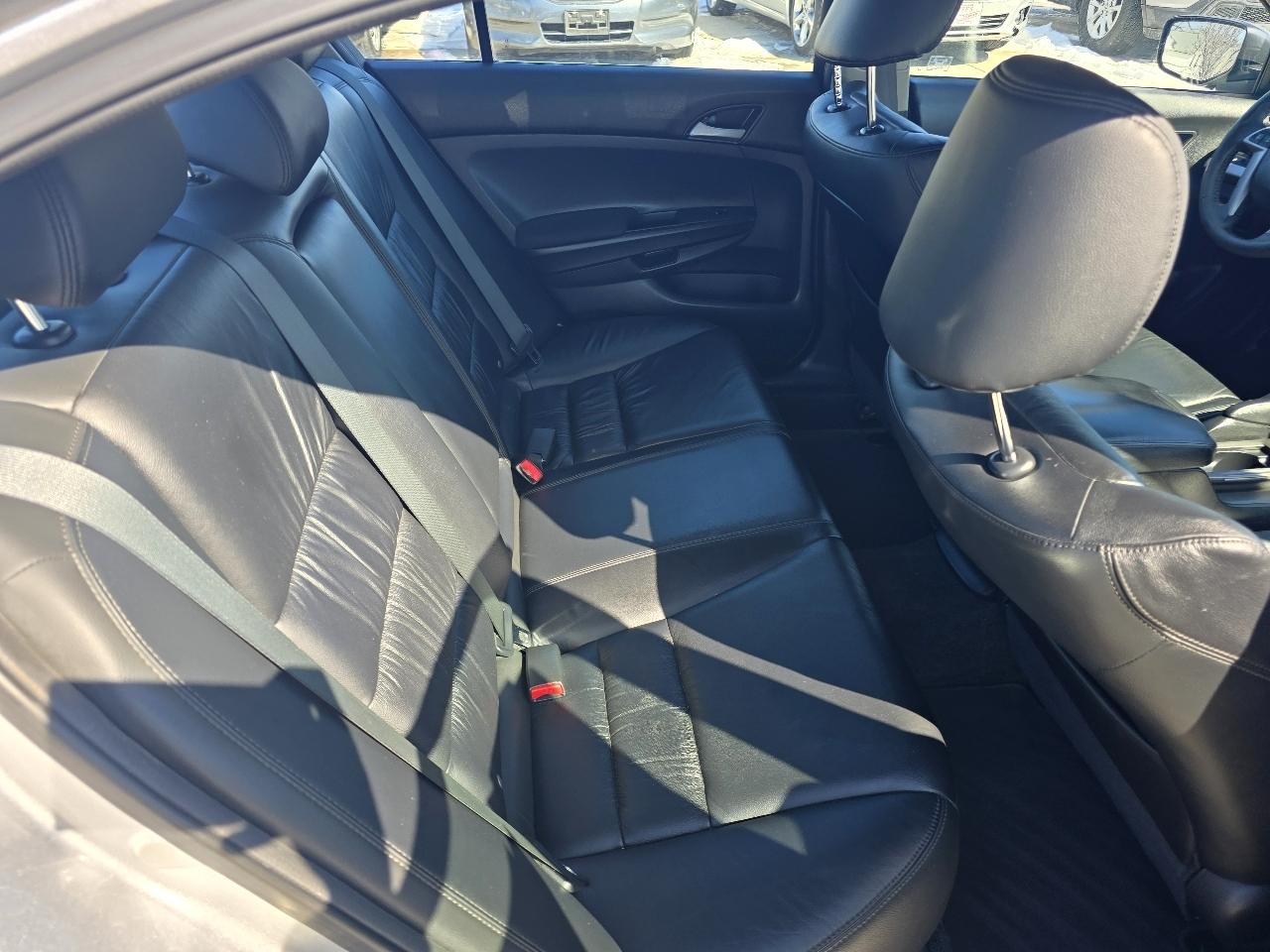 Honda Accord SE Sedan AT 2012