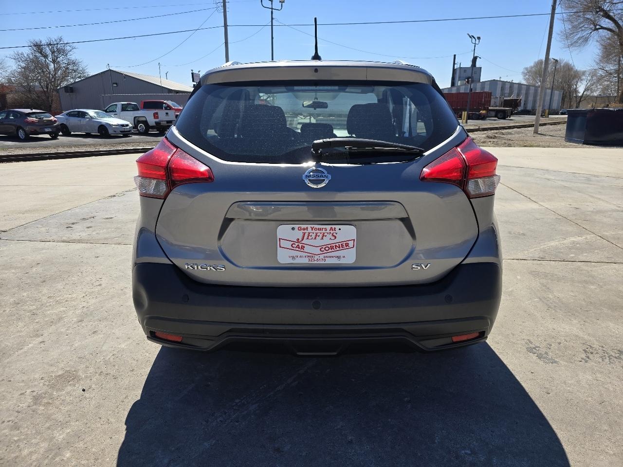 Nissan Kicks SV 2018