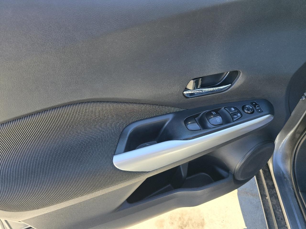 Nissan Kicks SV 2018